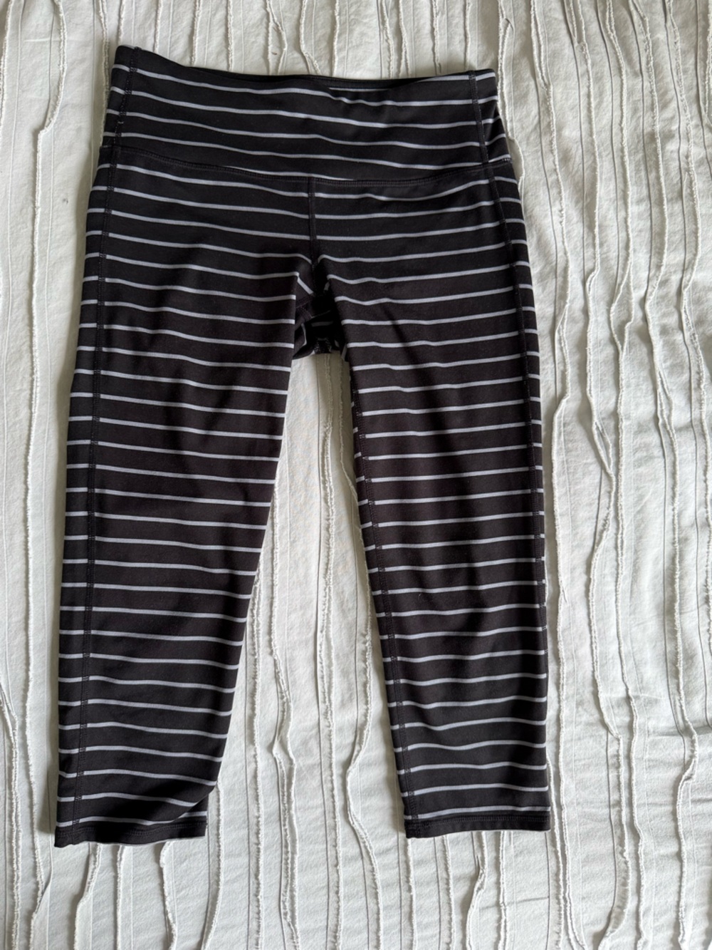 Black and White Vertical Stripe Legging capris